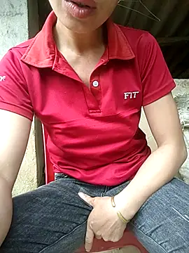 Snapshot of Lucky-beo chatting on 06.19.26 Lucky-beo online show from 06.19.26
