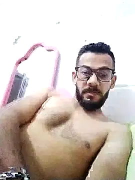 Snapshot of Alimohamed08 chatting on 05.06.26 Alimohamed08 online show from 05.06.26
