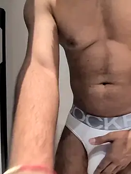 Snapshot of handsome-hunky chatting on 05.04.26 handsome-hunky online show from 05.04.26