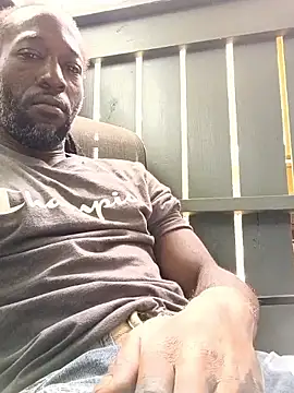 Snapshot of KingBlackStallion chatting on 04.02.26 KingBlackStallion online show from 04.02.26