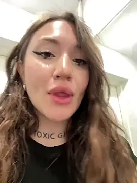 Snapshot of SaintSquirt chatting on 04.24.26 SaintSquirt online show from 04.24.26