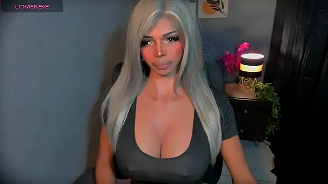 xEllaineCumsLotx online show from 03.28.26