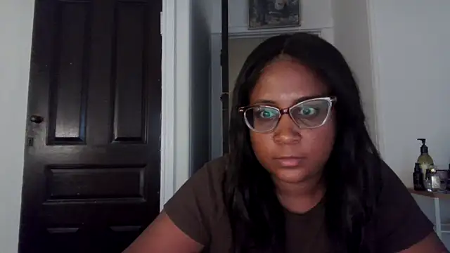 Snapshot of biancadoesit chatting on 06.15.26 biancadoesit online show from 06.15.26