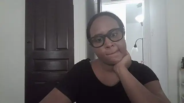 Snapshot of biancadoesit chatting on 07.16.26 biancadoesit online show from 07.16.26