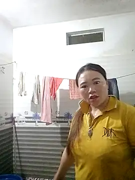 Lily Daisy online show from 03.25.26