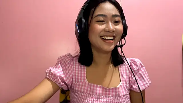 IndiraBrieger online show from 03.26.26