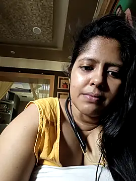 Snapshot of Aditi_sarkar chatting on 04.16.26 Aditi sarkar online show from 04.16.26