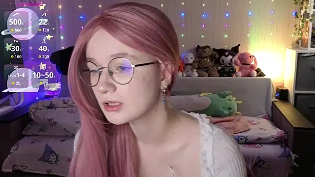 Snapshot of JulietFisher chatting on 03.27.26 JulietFisher online show from 03.27.26