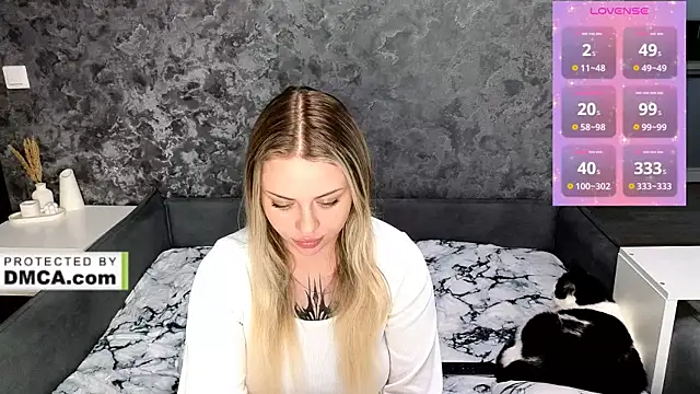 Snapshot of StasyLucke chatting on 06.12.26 StasyLucke online show from 06.12.26