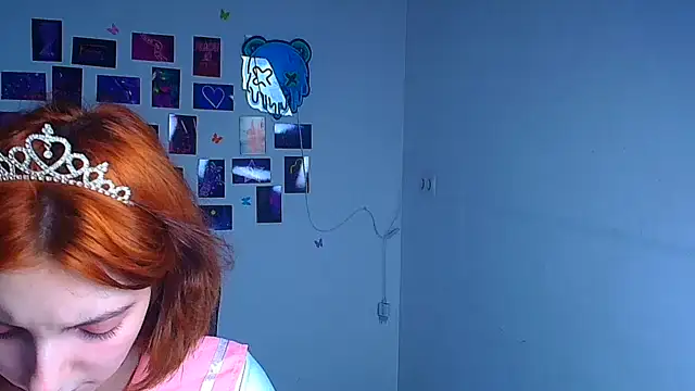 Snapshot of Butterfly_Milly chatting on 04.01.26 Butterfly Milly online show from 04.01.26