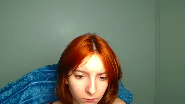 Snapshot of Butterfly_Milly chatting on 04.10.26 Butterfly Milly online show from 04.10.26