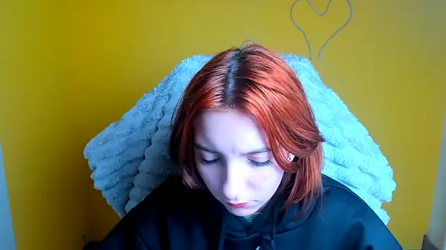 Snapshot of Butterfly_Milly chatting on 04.19.26 Butterfly Milly online show from 04.19.26