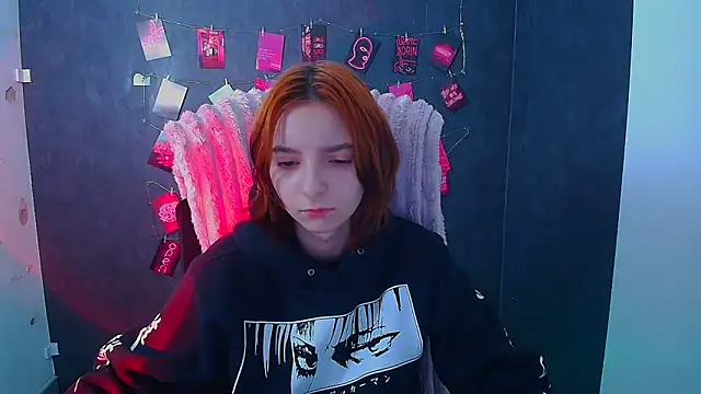 Snapshot of Butterfly_Milly chatting on 04.26.26 Butterfly Milly online show from 04.26.26