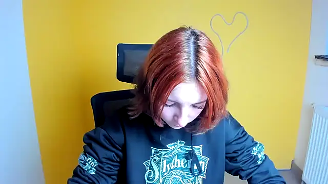 Snapshot of Butterfly_Milly chatting on 04.29.26 Butterfly Milly online show from 04.29.26