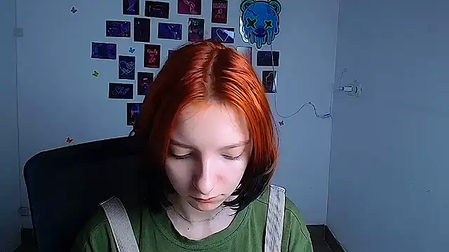 Snapshot of Butterfly_Milly chatting on 05.07.26 Butterfly Milly online show from 05.07.26