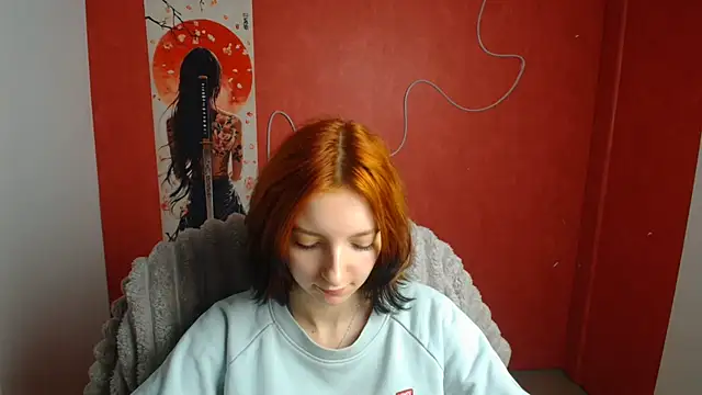 Snapshot of Butterfly_Milly chatting on 05.11.26 Butterfly Milly online show from 05.11.26
