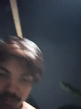 Snapshot of luck00y chatting on 04.26.26 luck00y online show from 04.26.26
