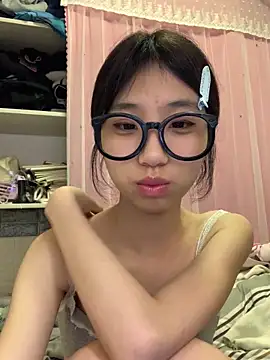 Snapshot of nina5201 chatting on 04.08.26 nina5201 online show from 04.08.26