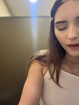 Snapshot of AnitaFly chatting on 07.15.26 AnitaFly online show from 07.15.26