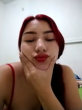 Snapshot of Vimara_03 chatting on 03.27.26 Vimara 03 online show from 03.27.26