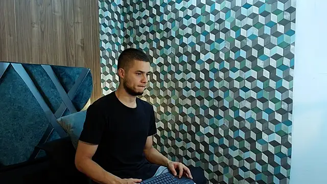 Snapshot of Joaho_Fernandez chatting on 05.27.26 Joaho Fernandez online show from 05.27.26