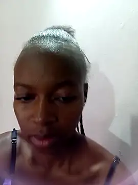 Snapshot of SexyPetite_22 chatting on 04.17.26 SexyPetite 22 online show from 04.17.26