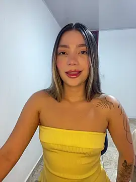 Snapshot of Catalina_bel chatting on 06.11.26 Catalina bel online show from 06.11.26