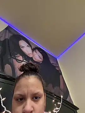 Snapshot of Honeyy_bunzzxoxo chatting on 04.02.26 Honeyy bunzzxoxo online show from 04.02.26