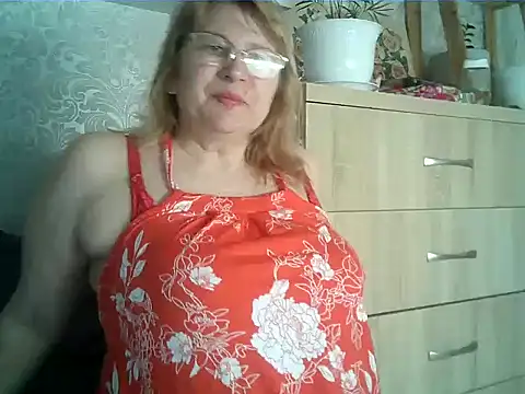 Snapshot of Alina-malina66 chatting on 05.15.26 Alina-malina66 online show from 05.15.26