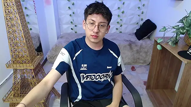 Evan Connell online show from 03.30.26