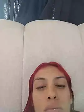 Derieri Blush online show from 06.30.26
