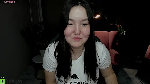 Snapshot of CamilaMartiez chatting on 07.16.26 CamilaMartiez online show from 07.16.26