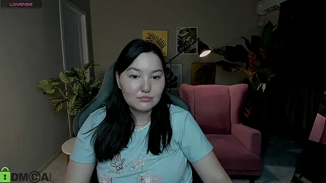 Snapshot of CamilaMartiez chatting on 07.17.26 CamilaMartiez online show from 07.17.26