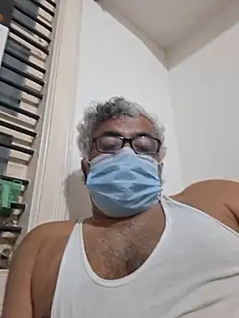 Snapshot of mature55 chatting on 07.18.26 mature55 online show from 07.18.26