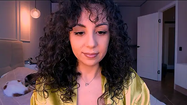Snapshot of curly_jade_ chatting on 04.17.26 curly jade online show from 04.17.26