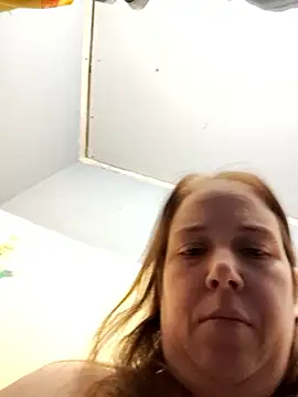 Snapshot of 023thickandjuicy07 chatting on 03.30.26 023thickandjuicy07 online show from 03.30.26