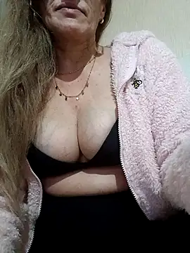 Snapshot of ana23323 chatting on 03.25.26 ana23323 online show from 03.25.26