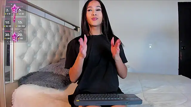 Snapshot of Miss_KhalifaDoll chatting on 07.08.26 Miss KhalifaDoll online show from 07.08.26