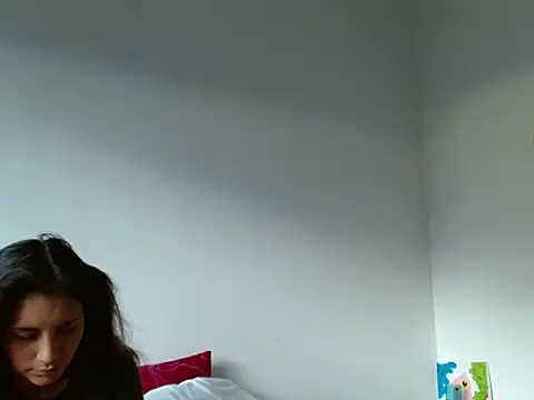 Snapshot of Violet_Donell chatting on 06.19.26 Violet Donell online show from 06.19.26