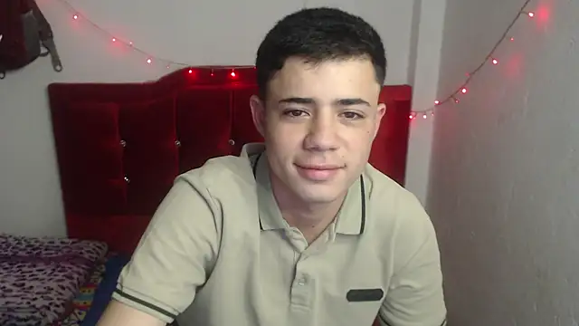 Snapshot of Jairito_989 chatting on 04.14.26 Jairito 989 online show from 04.14.26