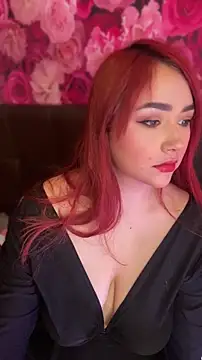 Snapshot of SweetLittleRed chatting on 05.03.26 SweetLittleRed online show from 05.03.26