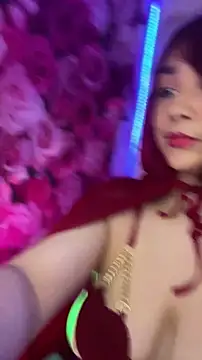 SweetLittleRed online show from 06.07.26
