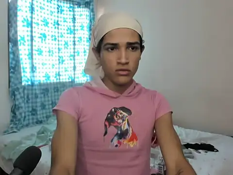 candylira31 online show from 04.30.26