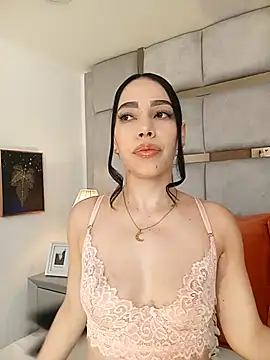 Snapshot of AmbarJenssen chatting on 04.09.26 AmbarJenssen online show from 04.09.26