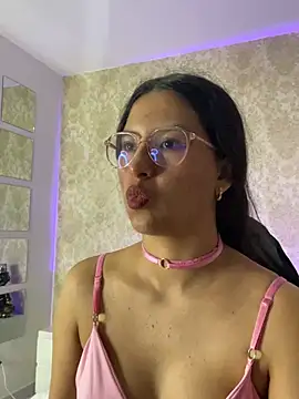 babylexi18 online show from 08.02.26