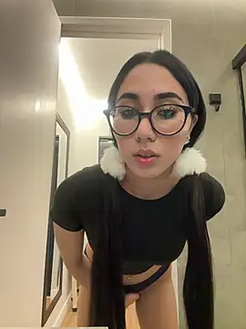 Snapshot of juliacosta chatting on 03.27.26 juliacosta online show from 03.27.26