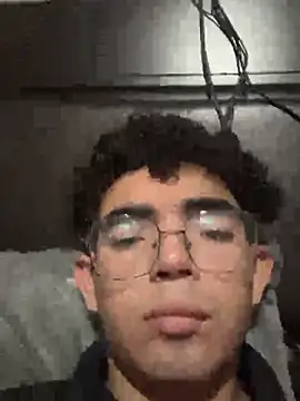 Snapshot of vrgrika chatting on 06.18.26 vrgrika online show from 06.18.26