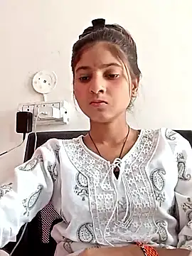 Snapshot of TANU01990 chatting on 04.03.26 TANU01990 online show from 04.03.26