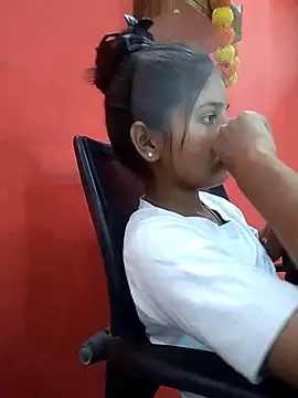 Snapshot of TANU01990 chatting on 04.11.26 TANU01990 online show from 04.11.26