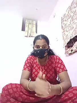 Snapshot of tamilratchasii chatting on 06.05.26 tamilratchasii online show from 06.05.26